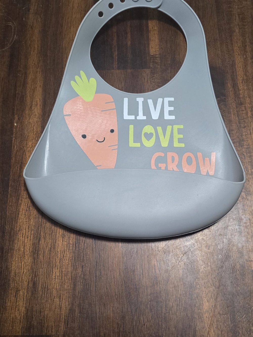 5 Silicone Baby Bib - Gray "Live Love Grow"